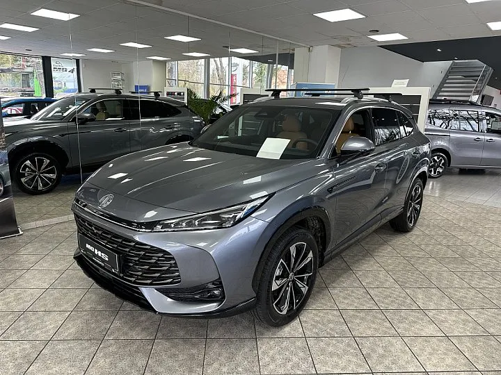 MG HS 1,5 TGI 7AT Exclusive – 3/6