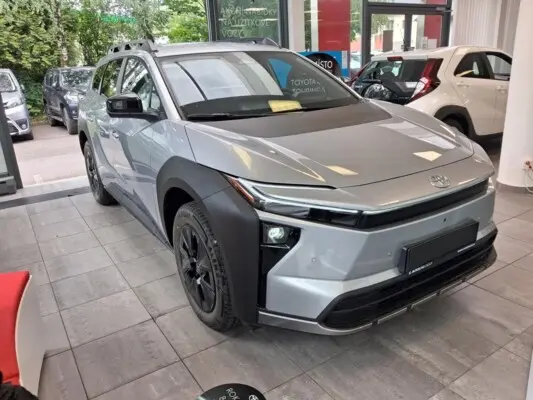 Toyota bZ4X Style 74.7 kWh, 4x4, 380K