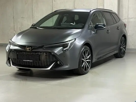 Toyota Corolla 2.0, HEV, TS, GR Sport, speciální lak