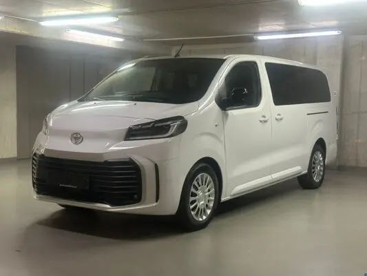 Toyota PROACE VERSO 2.2, D, MT, L2, Business, 8 míst