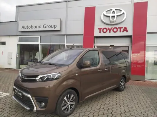 Toyota PROACE 2.0 D 140 6MT Family Comfort NAVI