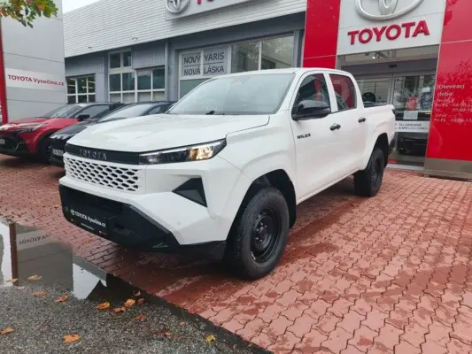 Toyota Hilux Nový model - DoubleCab 2.8 AT výbava Live 4x4 204 koní