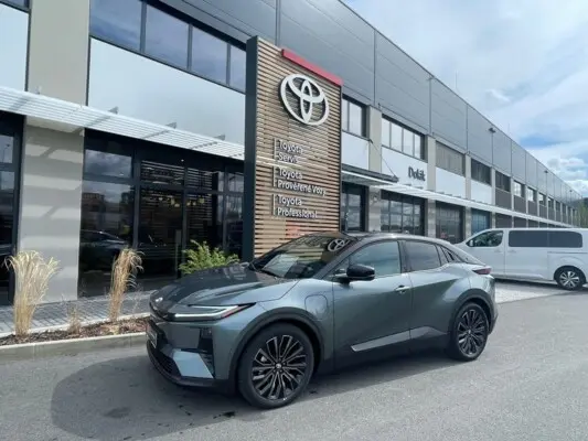 Toyota C-HR AWD 343HP AT ExecutiveVIPLight