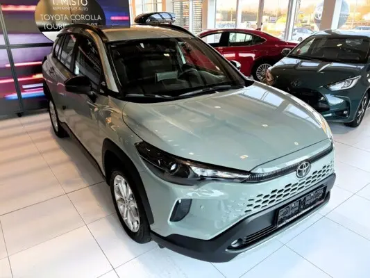 Toyota Corolla Cross 1,8 Comfort Business