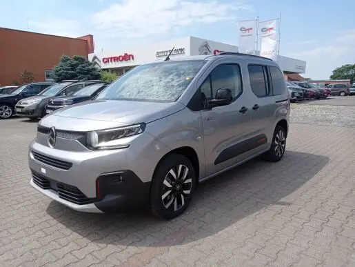 Citroën Berlingo osobní M MAX 1.5 Hdi 130k man. - šedá Artense
