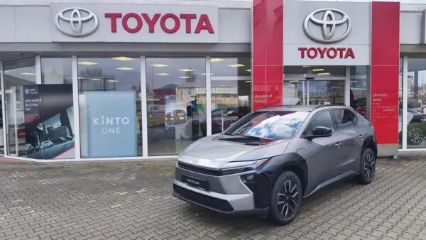 Toyota bZ4X BEV 2X4 73.1 kWh - STYLE