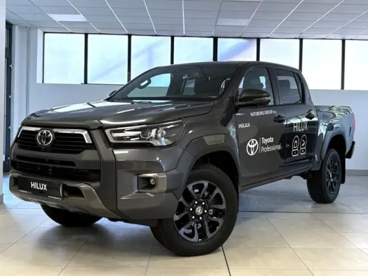 Toyota Hilux 2,8L,Aut.převodovka,(4x4),Invincible !SKLADEM!