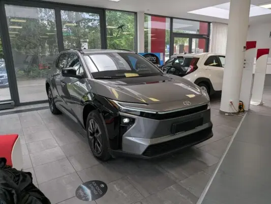 Toyota bZ4X Style (224 koní) akumulátor 73,1 kWh