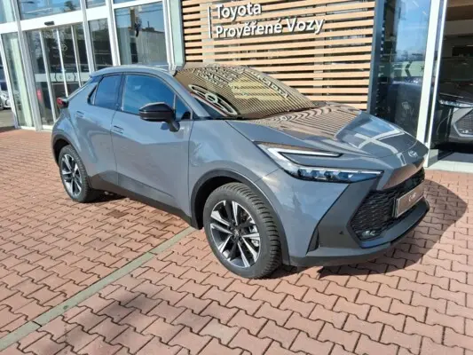 Toyota C-HR 2,0 PHEV 4X2 STYLE