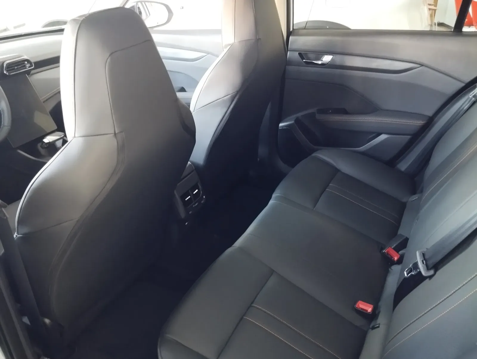 Dongfeng Shine GS E1 – 6/6
