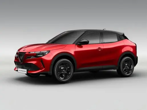 Alfa Romeo Junior 1.2T Hybrid 145k eDCT6 Ti TECHNO