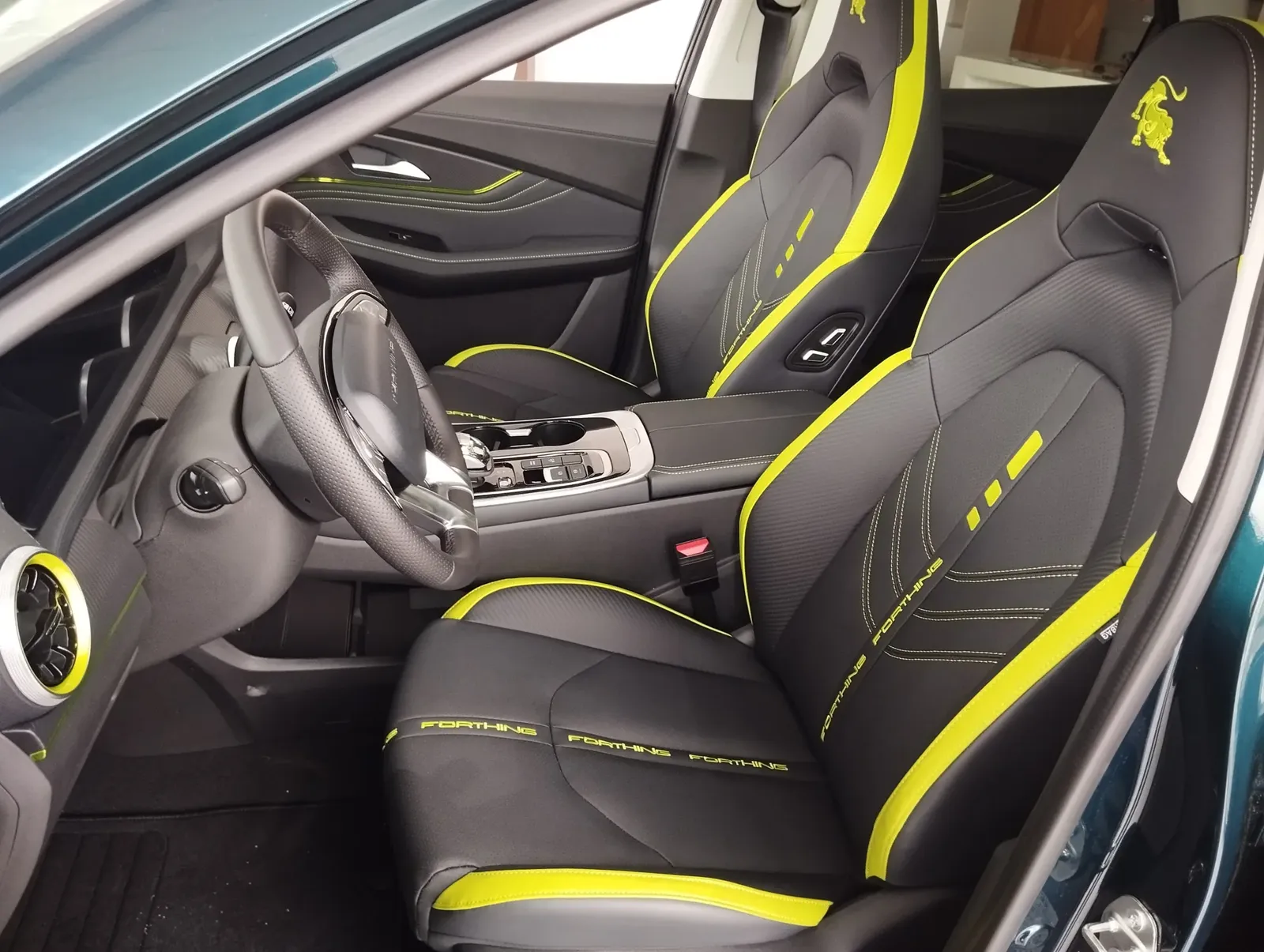 Dongfeng T5 EVO Forthing HEV Exclusive – 4/6
