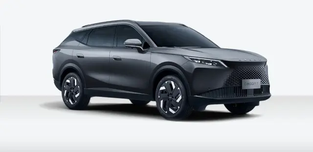 Omoda 7 Premium AWD