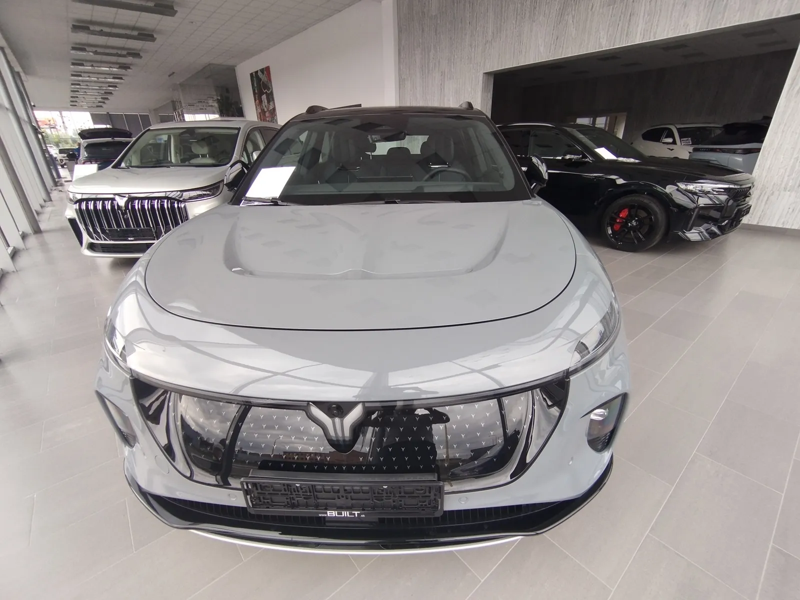 Voyah Courage N2 AWD FLAGSHIP – 3/6