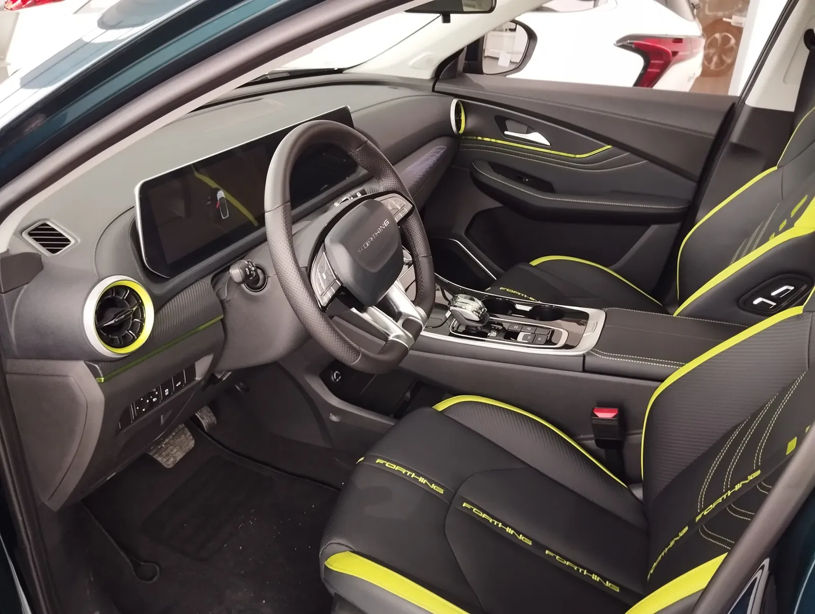 Dongfeng T5 EVO Forthing HEV Exclusive – 5/6